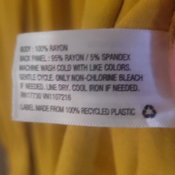 NWT Flowy Goldenrod Peasant Style Blouse - Size L - Picture 3 of 8